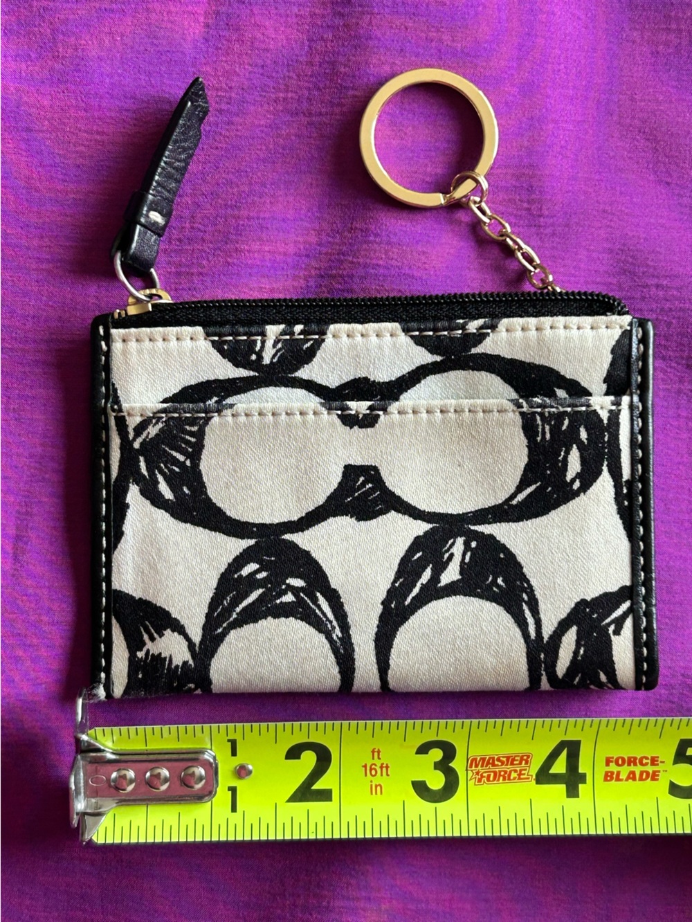 Coach Signature Scribble Print Card & Coin Holder Black and Ivory Gold Key Ring - Picture 4 of 11